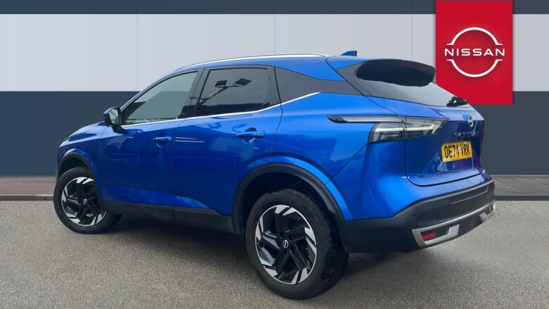 Nissan Qashqai 1.3 DiG-T MH N-Connecta 5dr Petrol Hatchback